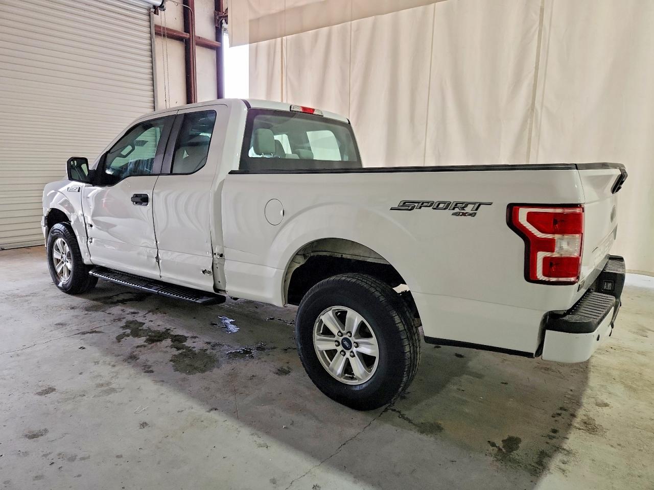 2018 FORD F150 SUPER CAB photo 2