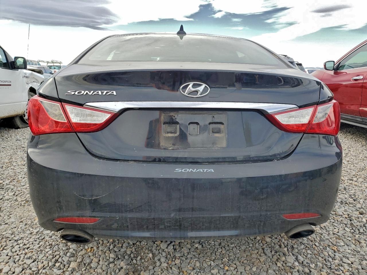 2011 HYUNDAI SONATA SE photo 6