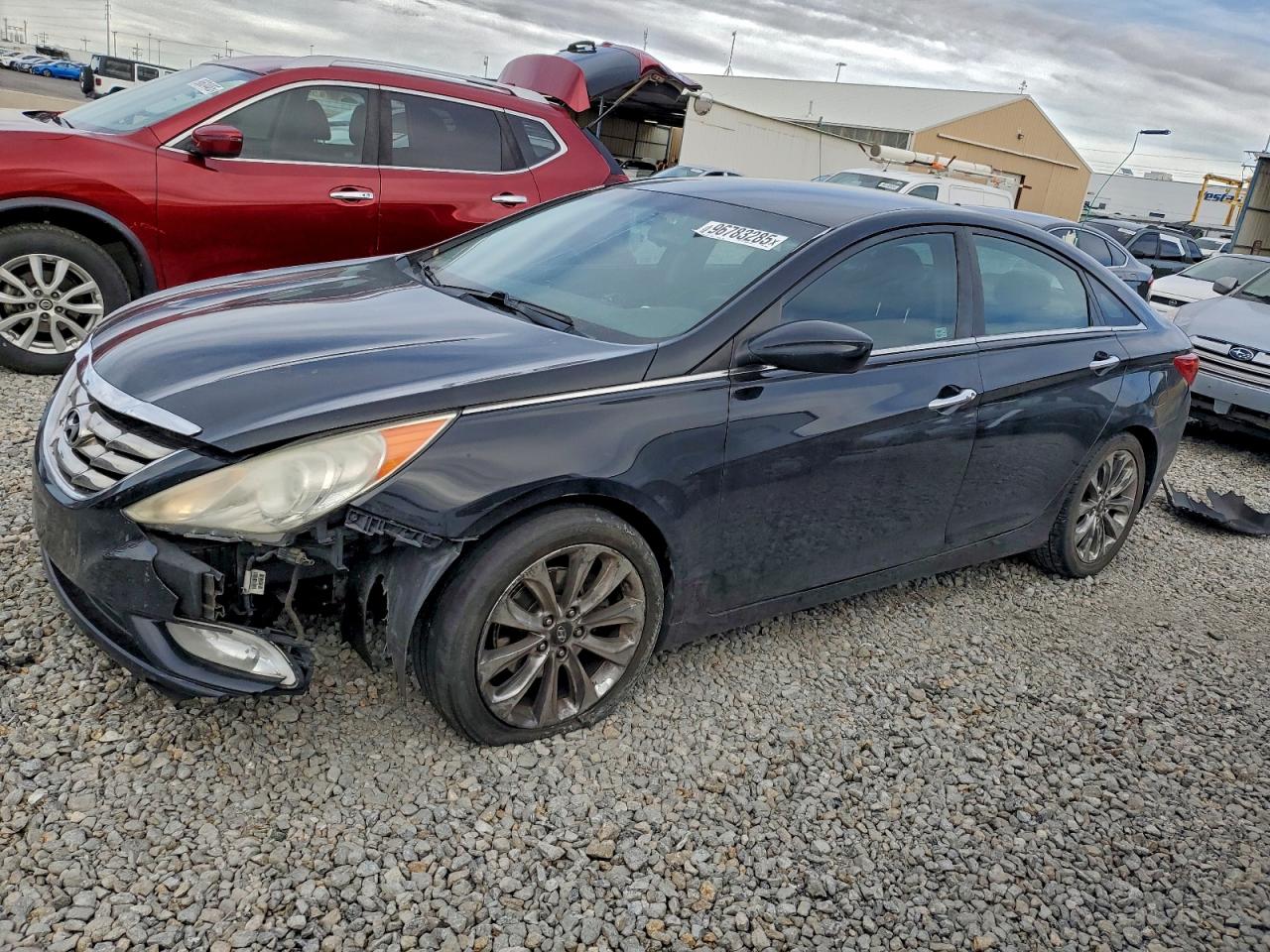 2011 HYUNDAI SONATA