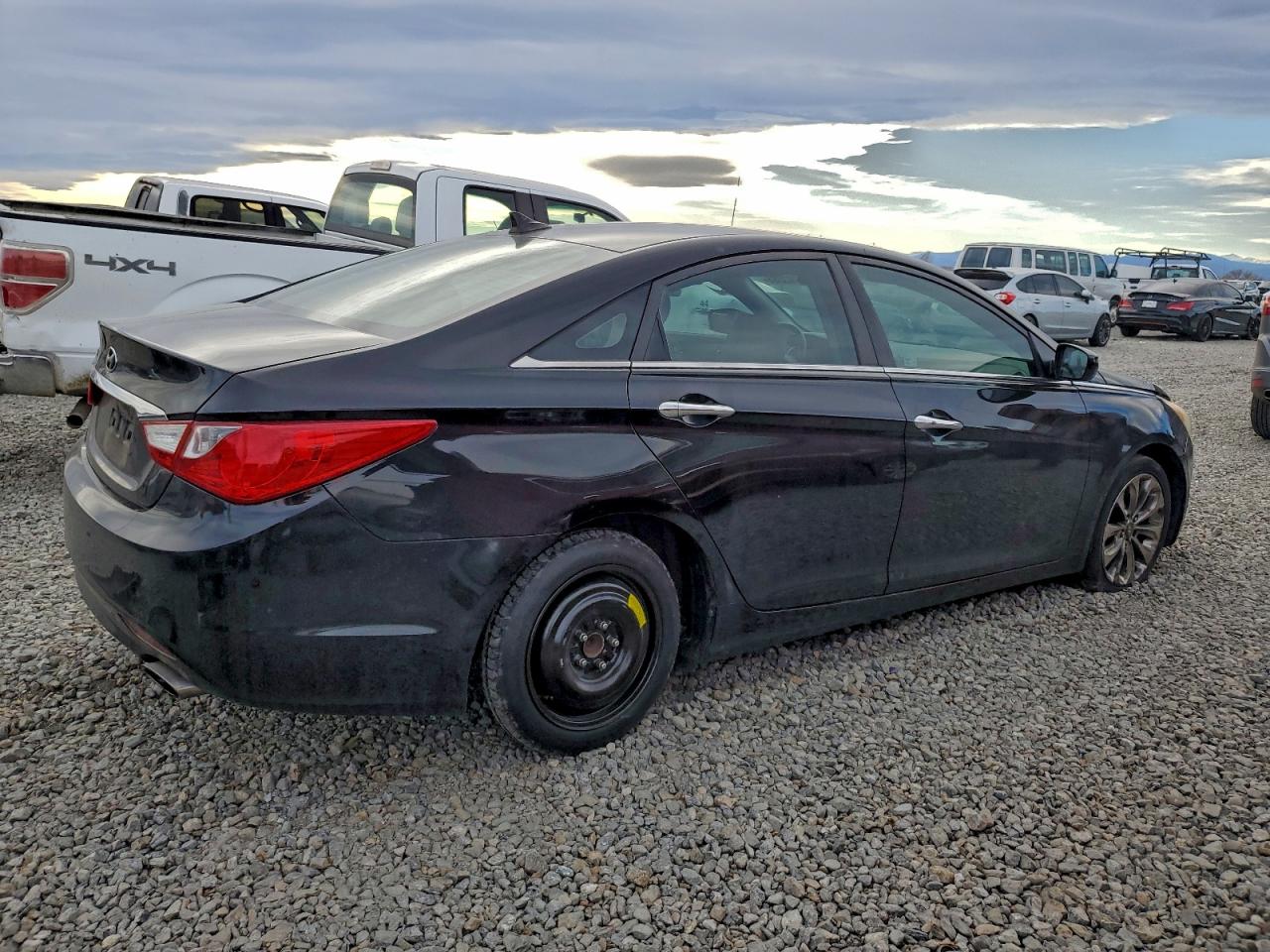 2011 HYUNDAI SONATA SE photo 3