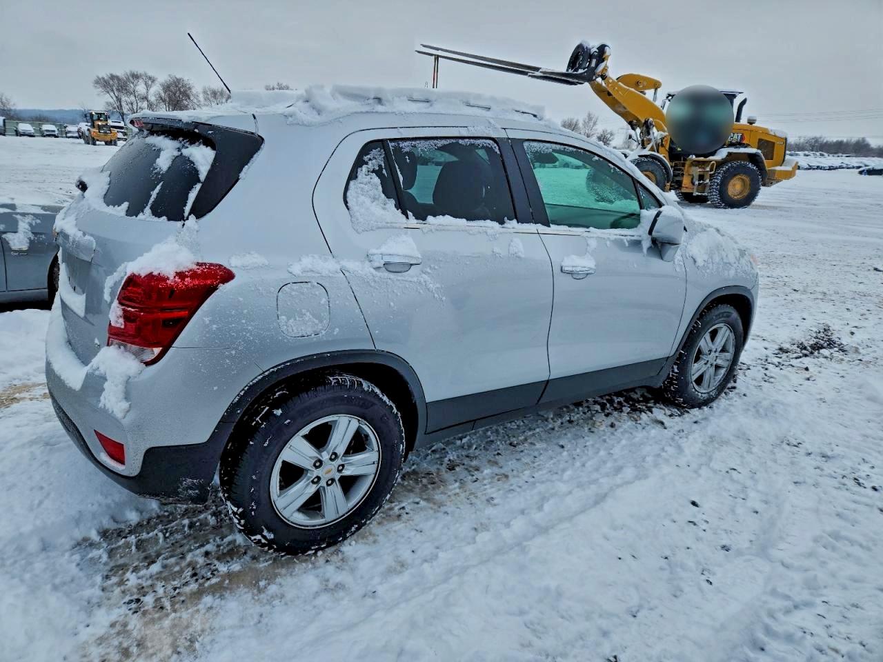 2019 CHEVROLET TRAX 1LT photo 3