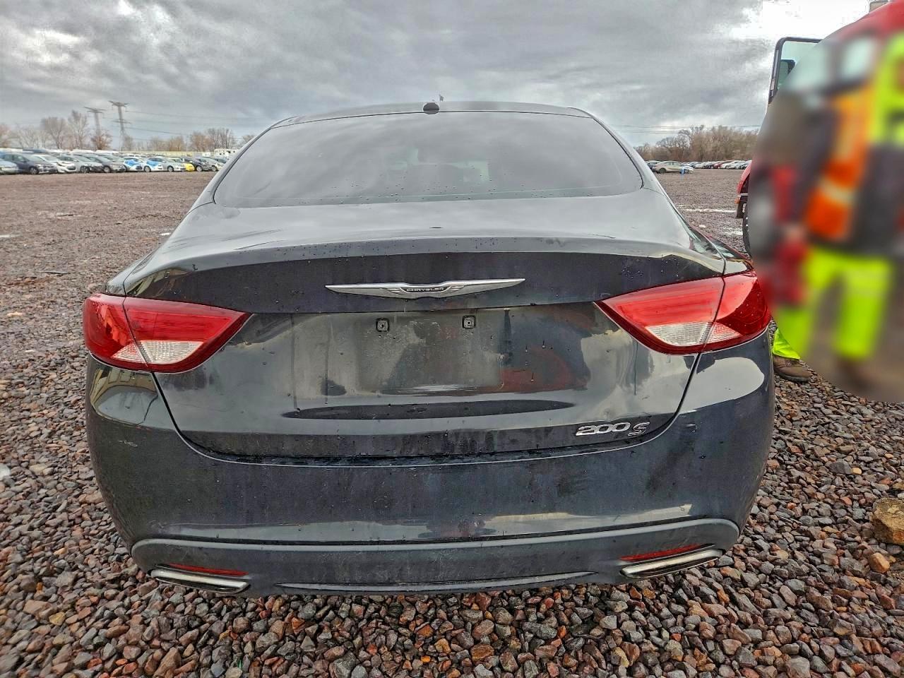 2015 CHRYSLER 200 S photo 6