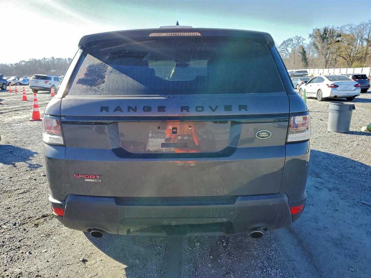 2017 LAND ROVER RANGE ROVER SPORT HSE photo 6