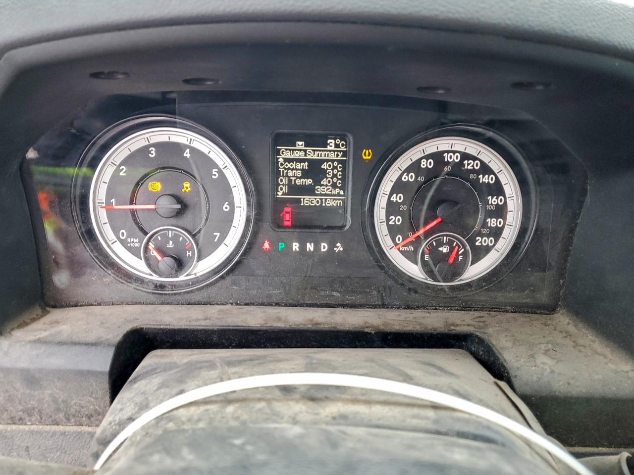 2015 RAM 1500 ST photo 25