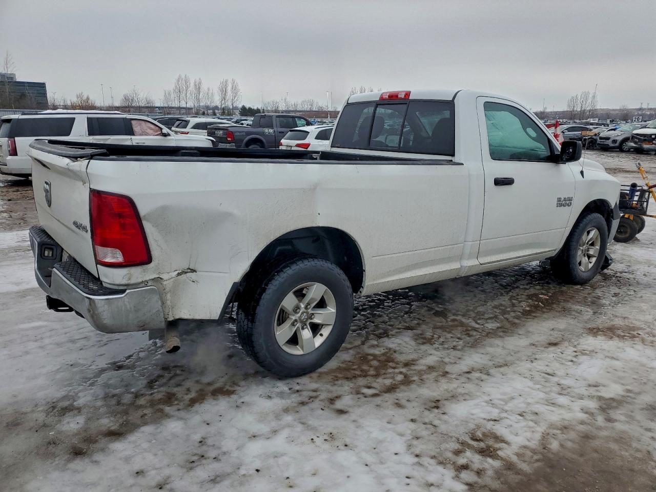 2015 RAM 1500 ST photo 7
