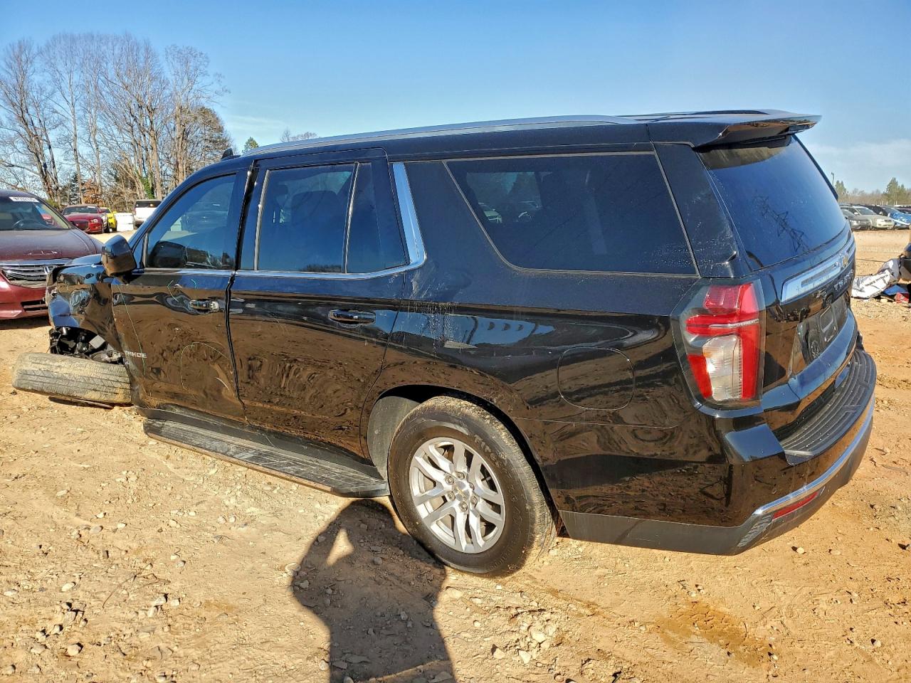 2022 CHEVROLET TAHOE C1500 LT photo 2