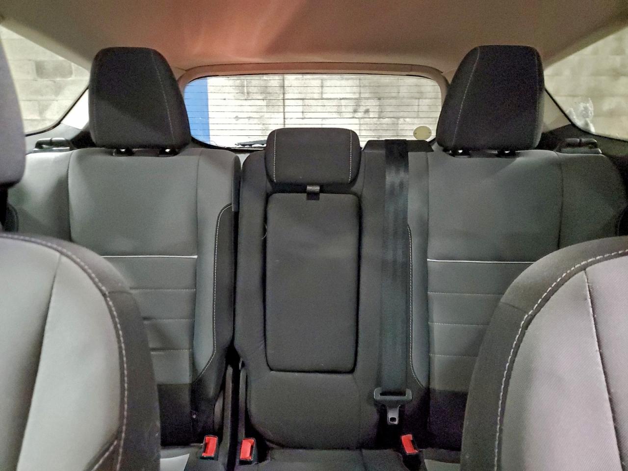 2015 FORD ESCAPE SE photo 19