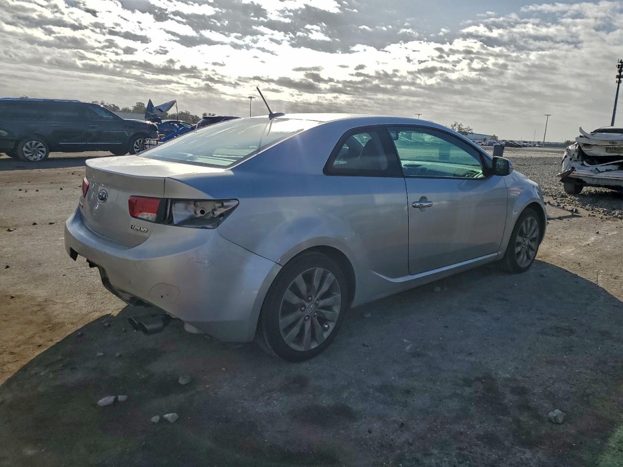 2013 KIA FORTE SX photo 7