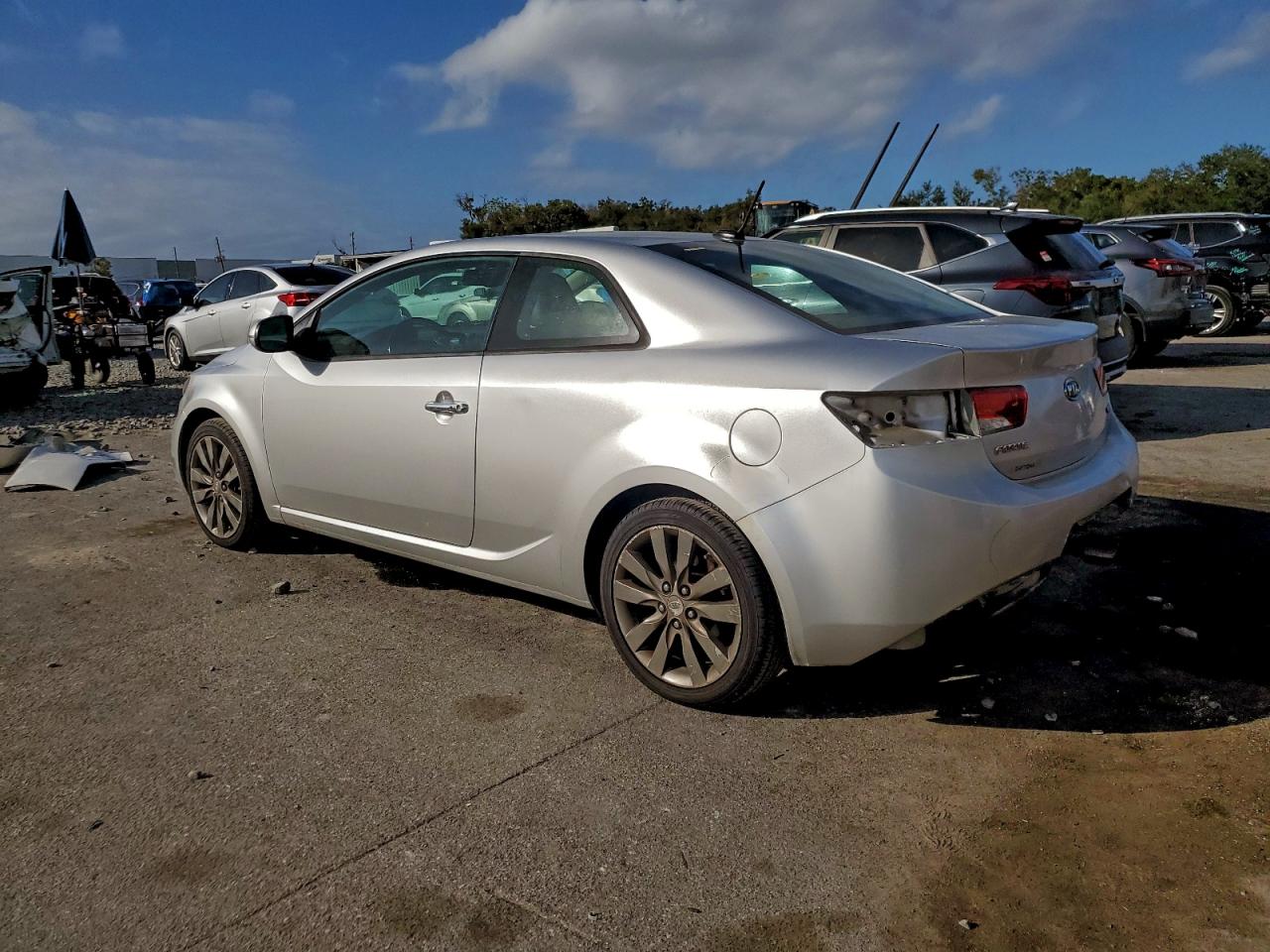 2013 KIA FORTE SX photo 4