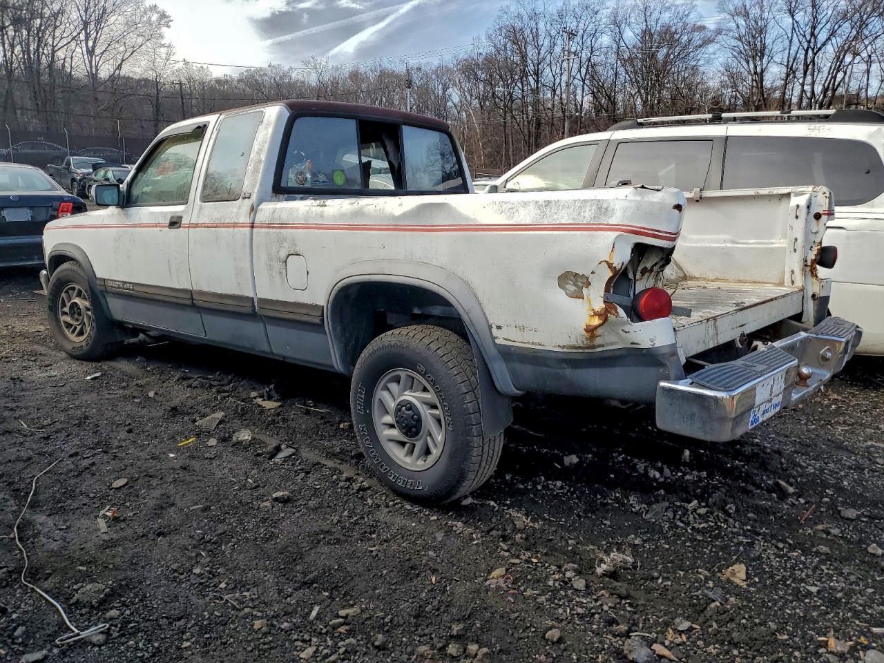 1993 DODGE DAKOTA photo 2