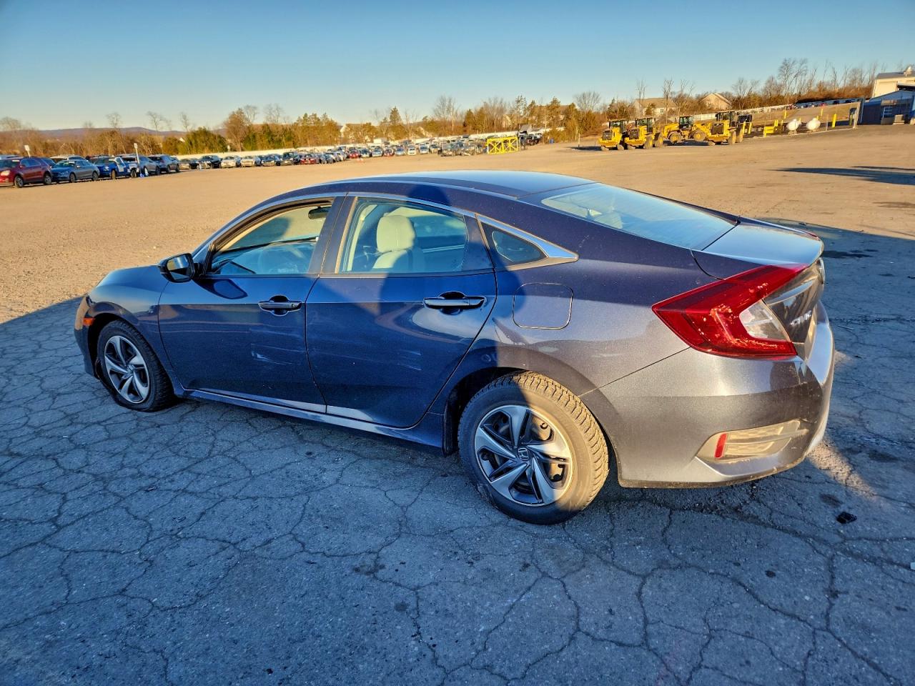 2020 HONDA CIVIC LX photo 2
