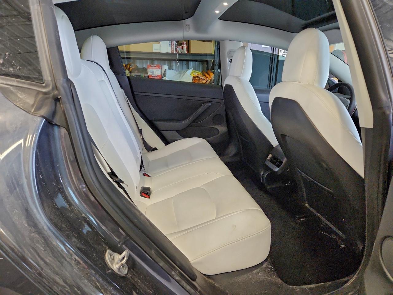 2022 TESLA MODEL 3 photo 28