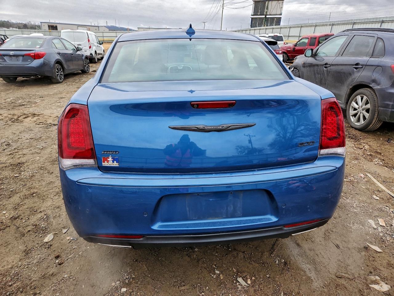 2021 CHRYSLER 300 TOURING photo 11