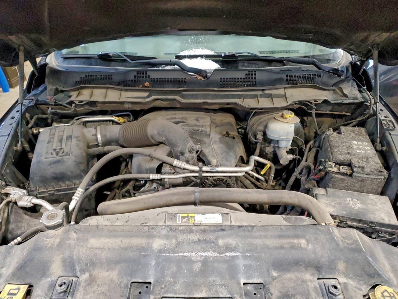 2014 RAM 1500 ST photo 11