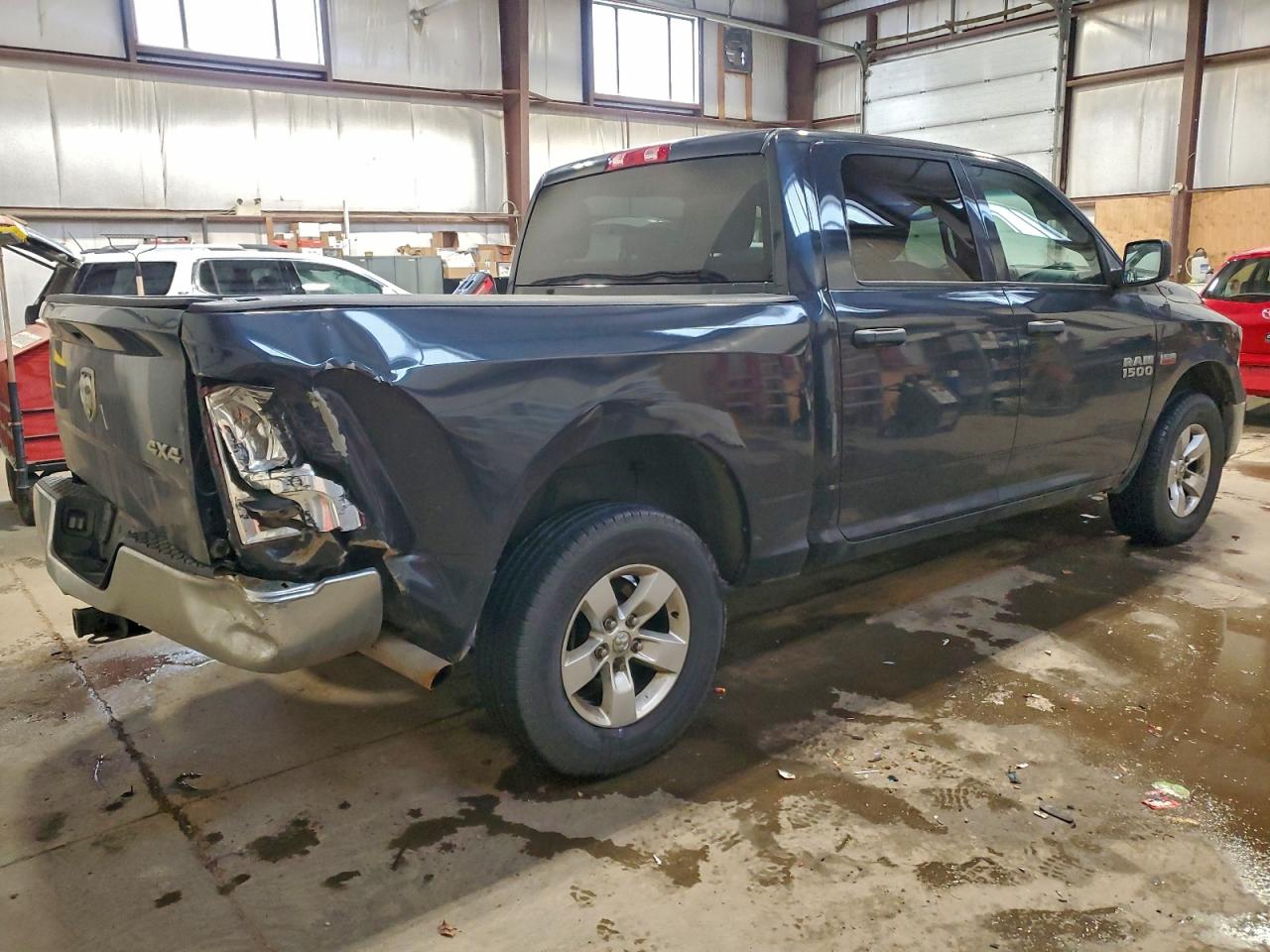 2014 RAM 1500 ST photo 3