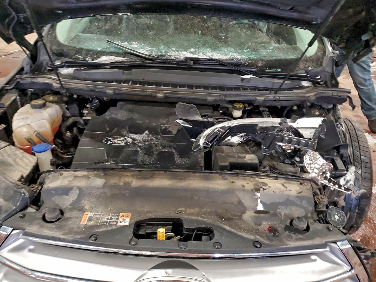 2015 FORD EDGE SEL photo 12