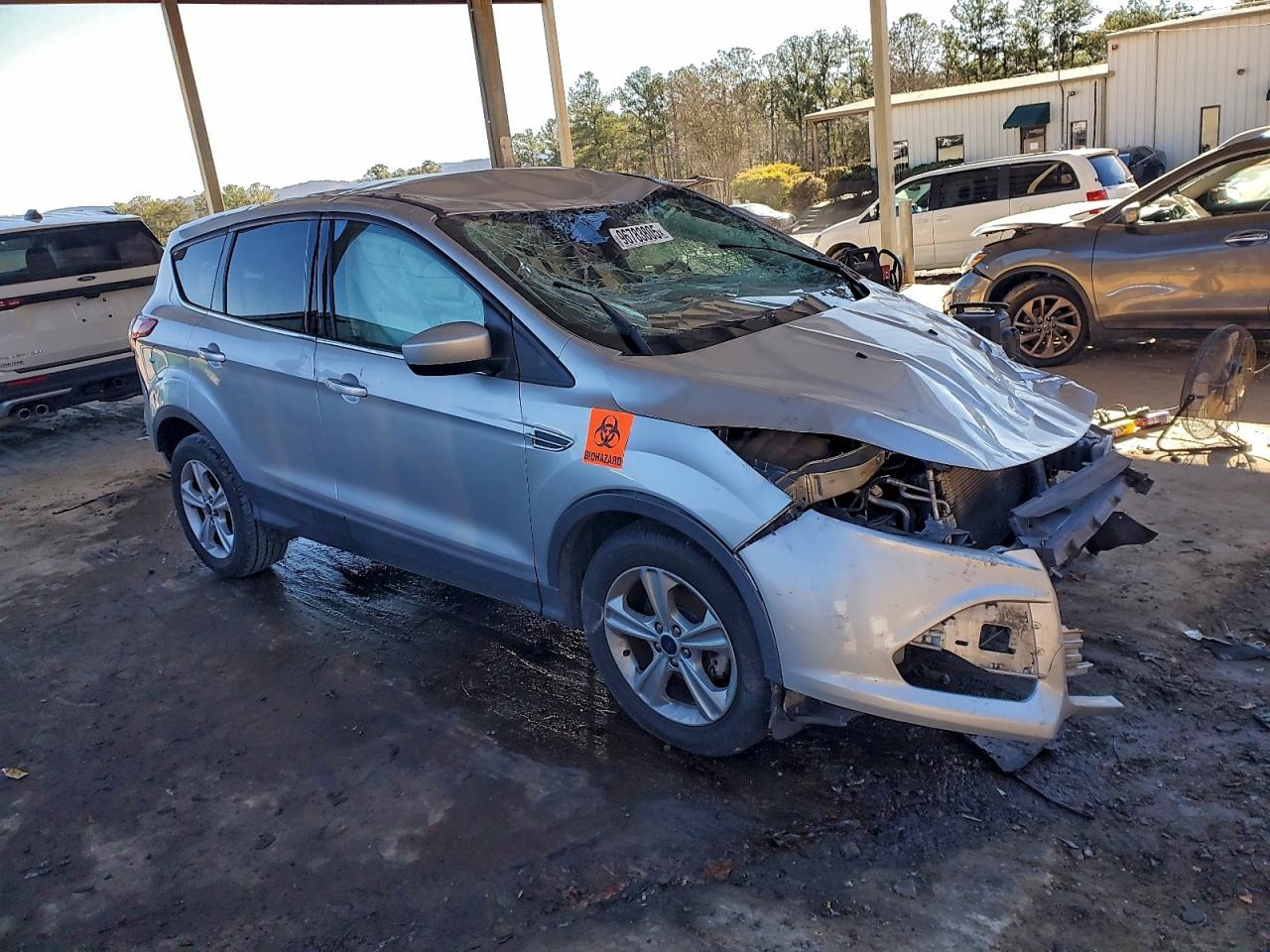 2015 FORD ESCAPE SE photo 4