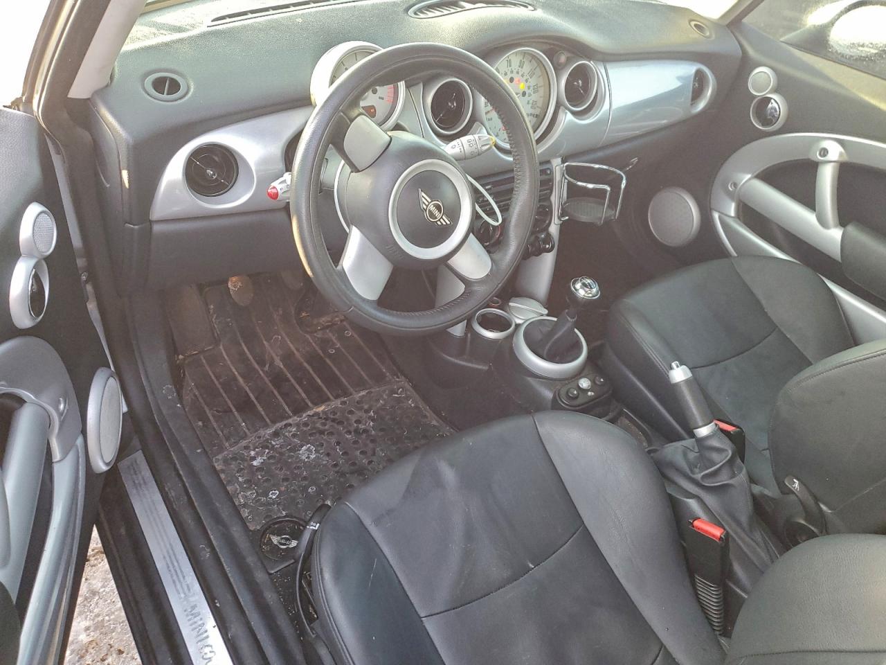 2006 MINI COOPER photo 8