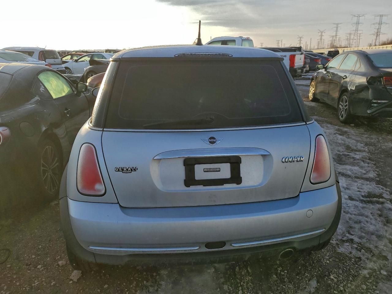 2006 MINI COOPER photo 6