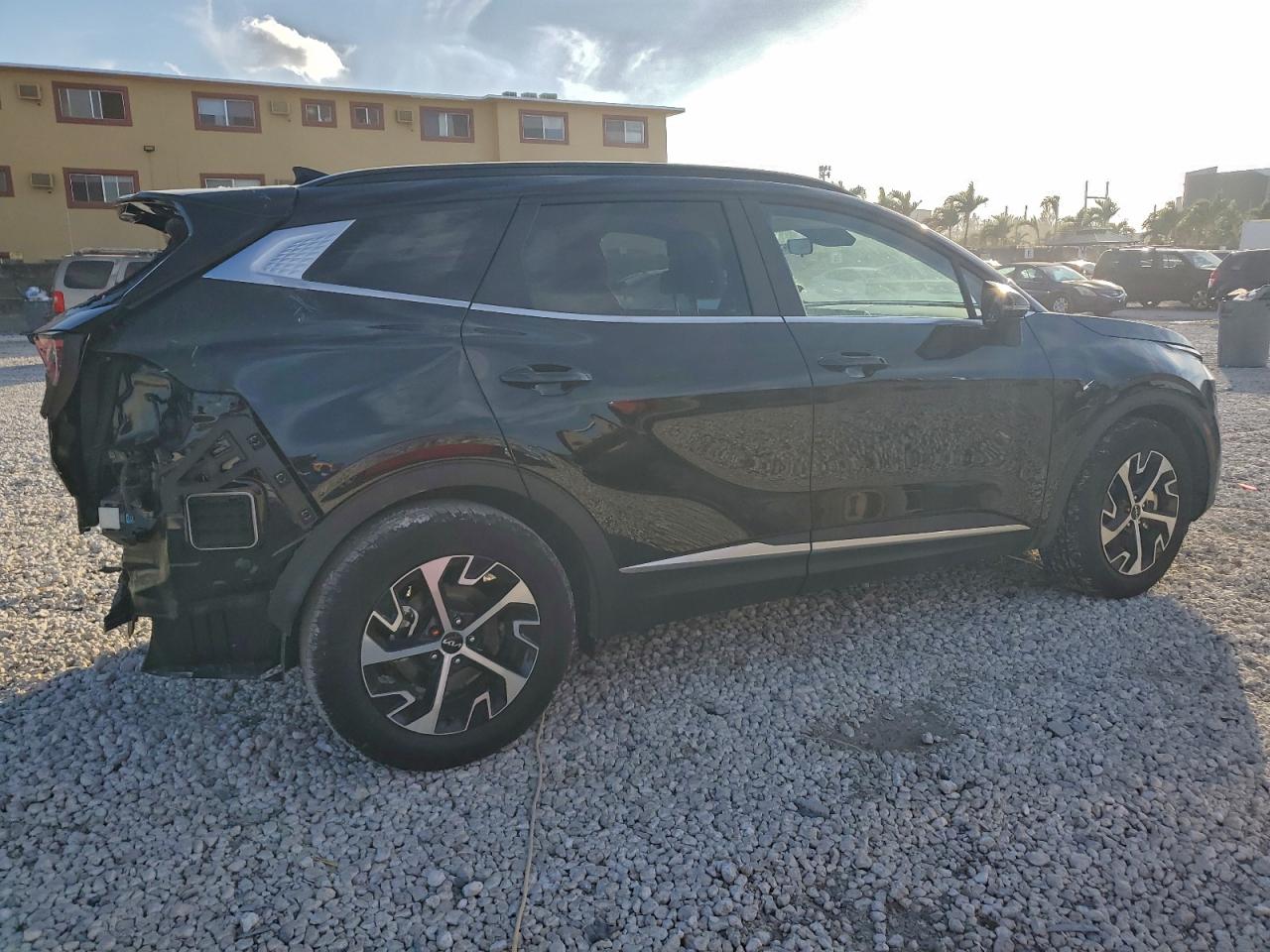 2025 KIA SPORTAGE EX photo 5