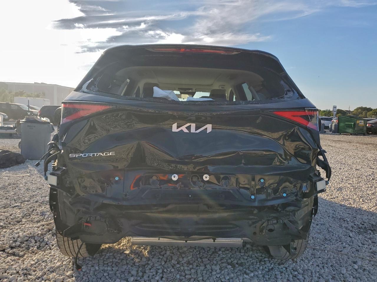 2025 KIA SPORTAGE EX photo 11