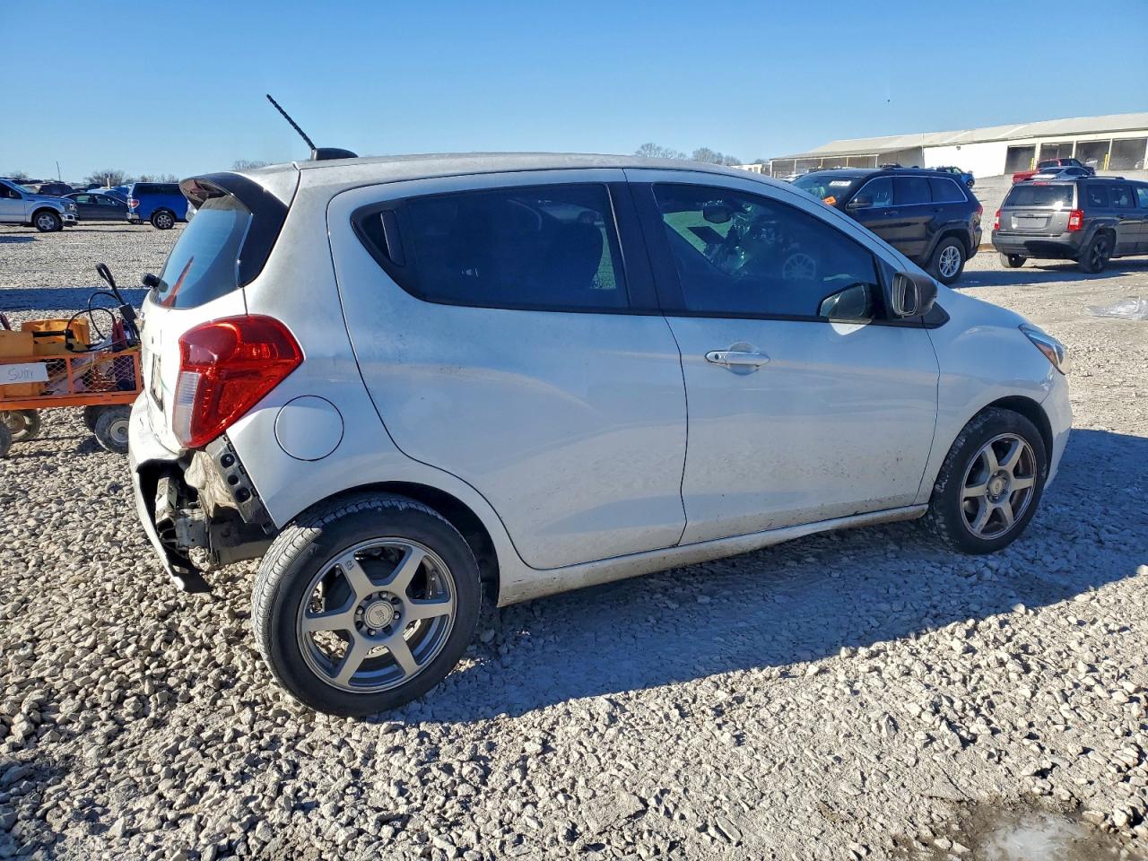 2019 CHEVROLET SPARK LS photo 3