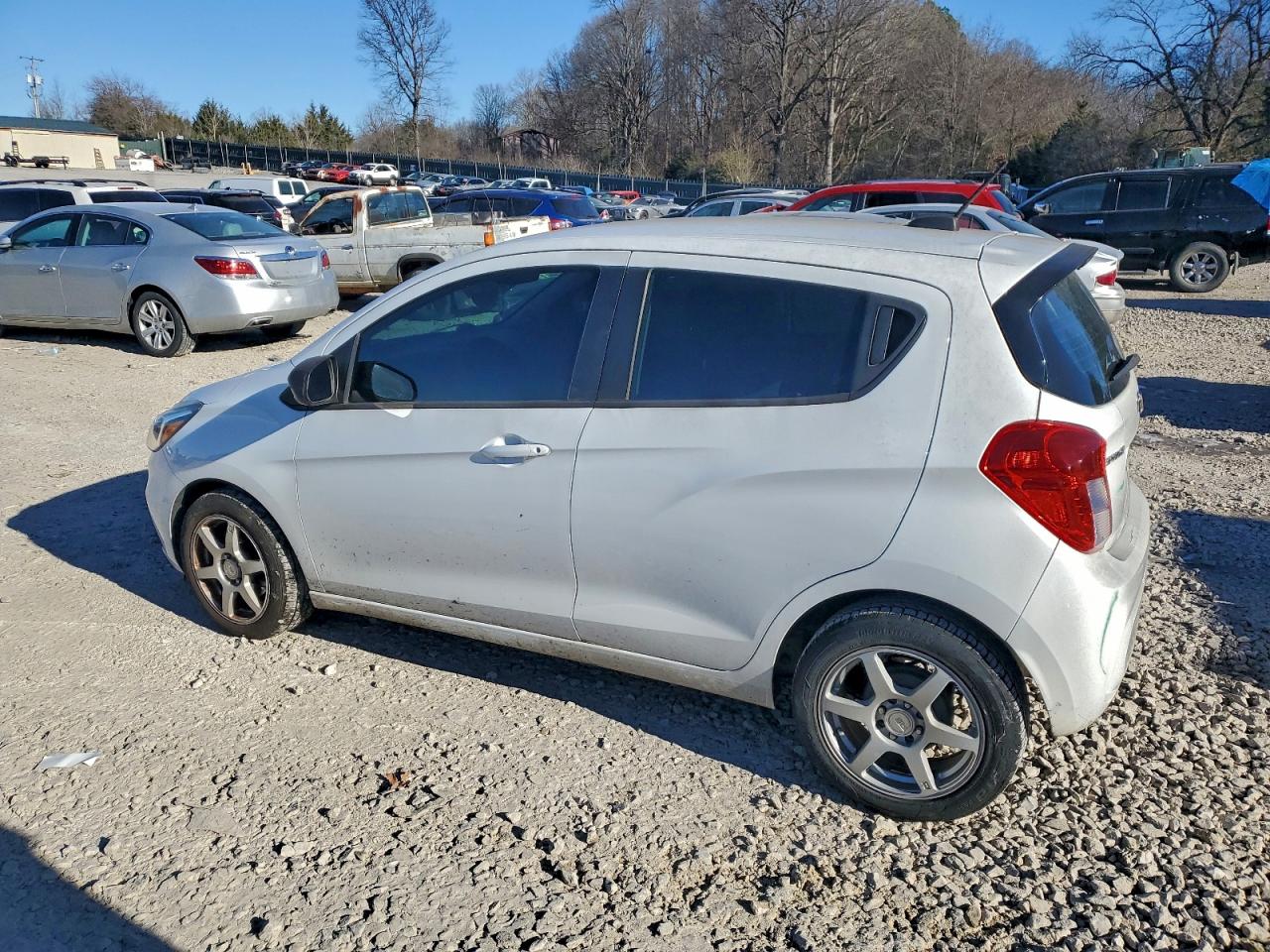 2019 CHEVROLET SPARK LS photo 2