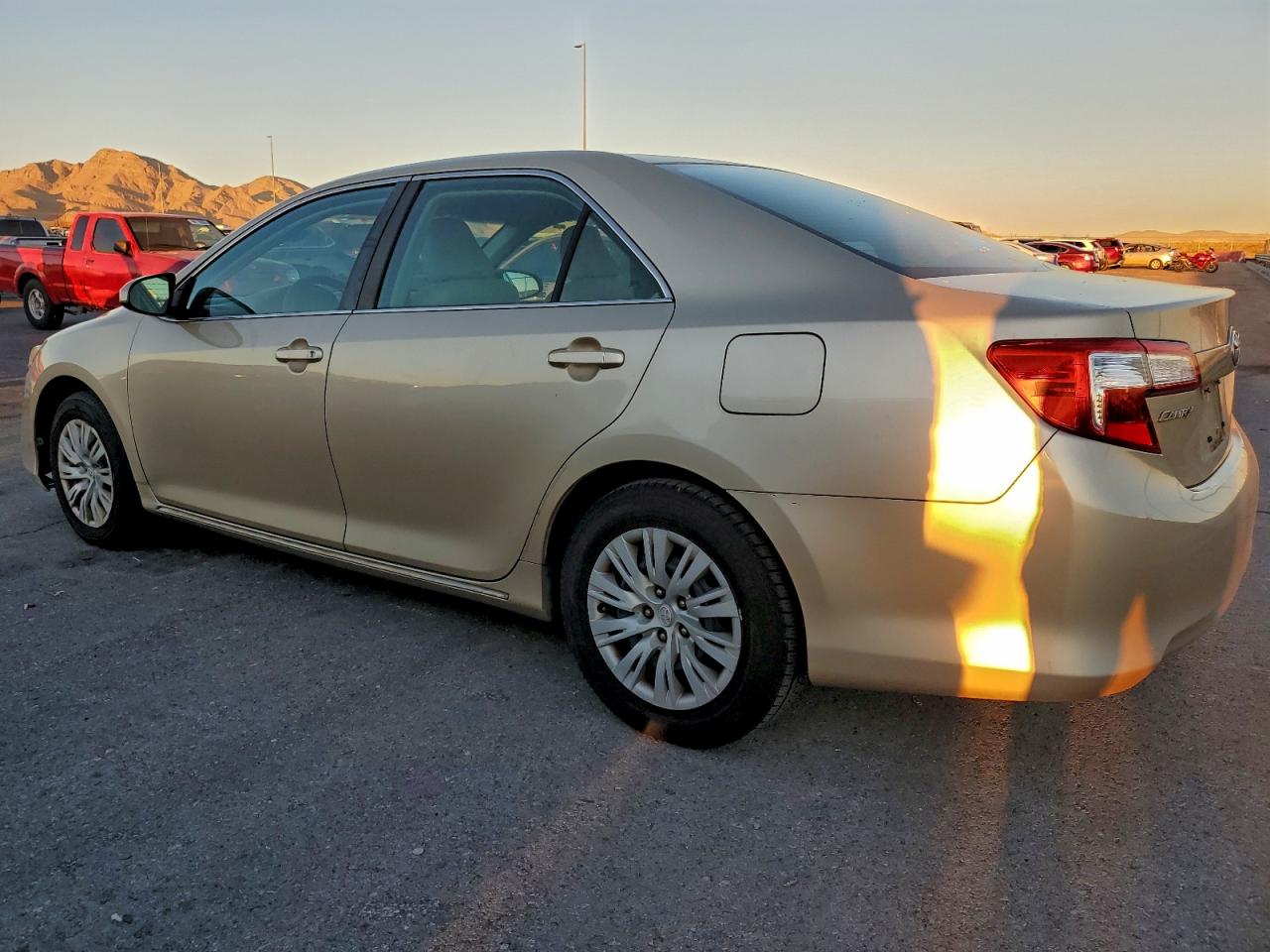 2012 TOYOTA CAMRY BASE photo 2