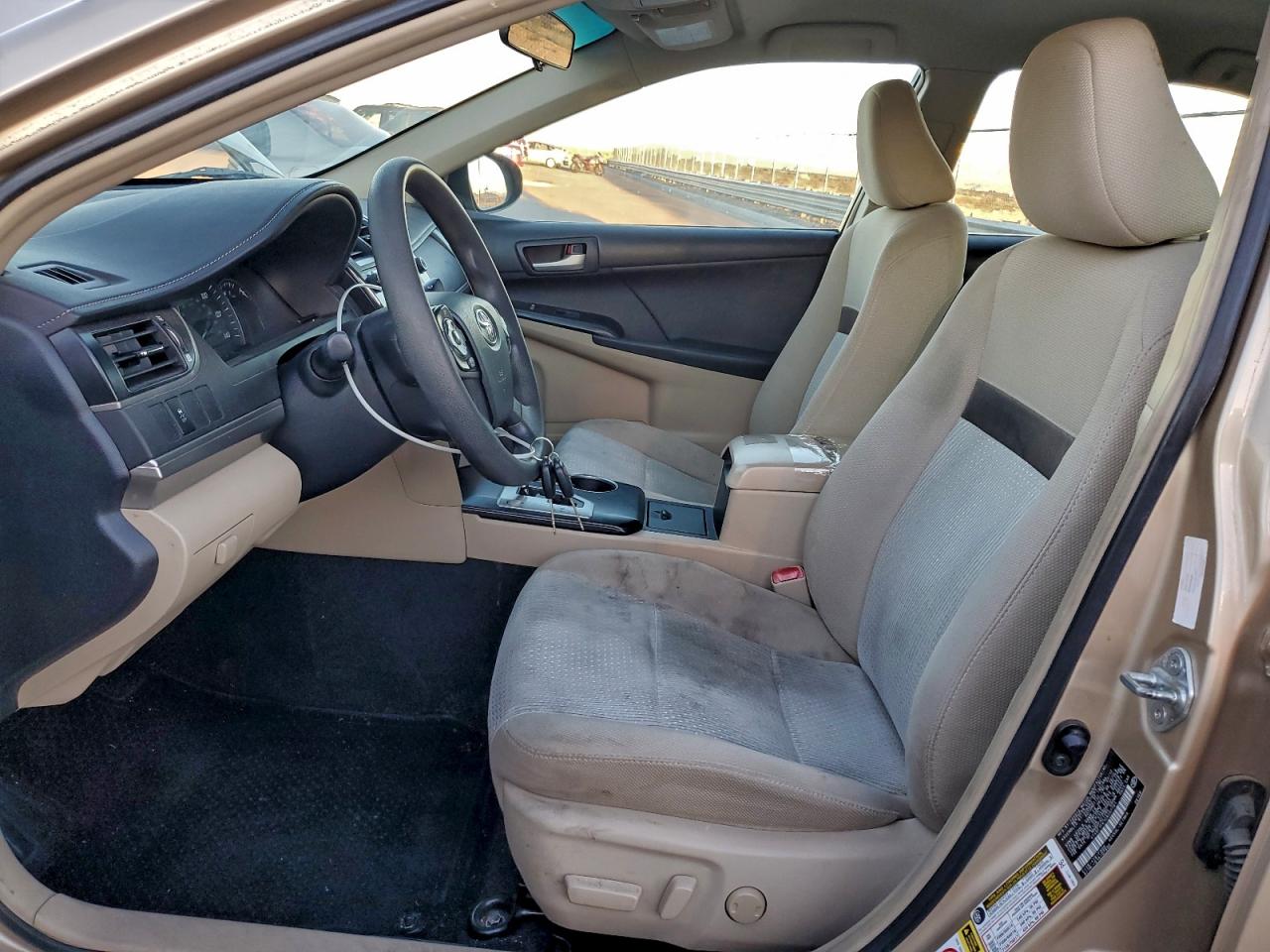 2012 TOYOTA CAMRY BASE photo 7