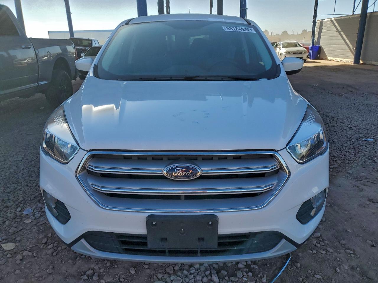 2019 FORD ESCAPE SE photo 5