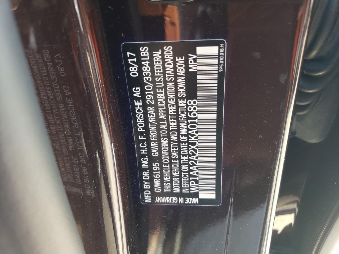 2018 PORSCHE CAYENNE photo 12