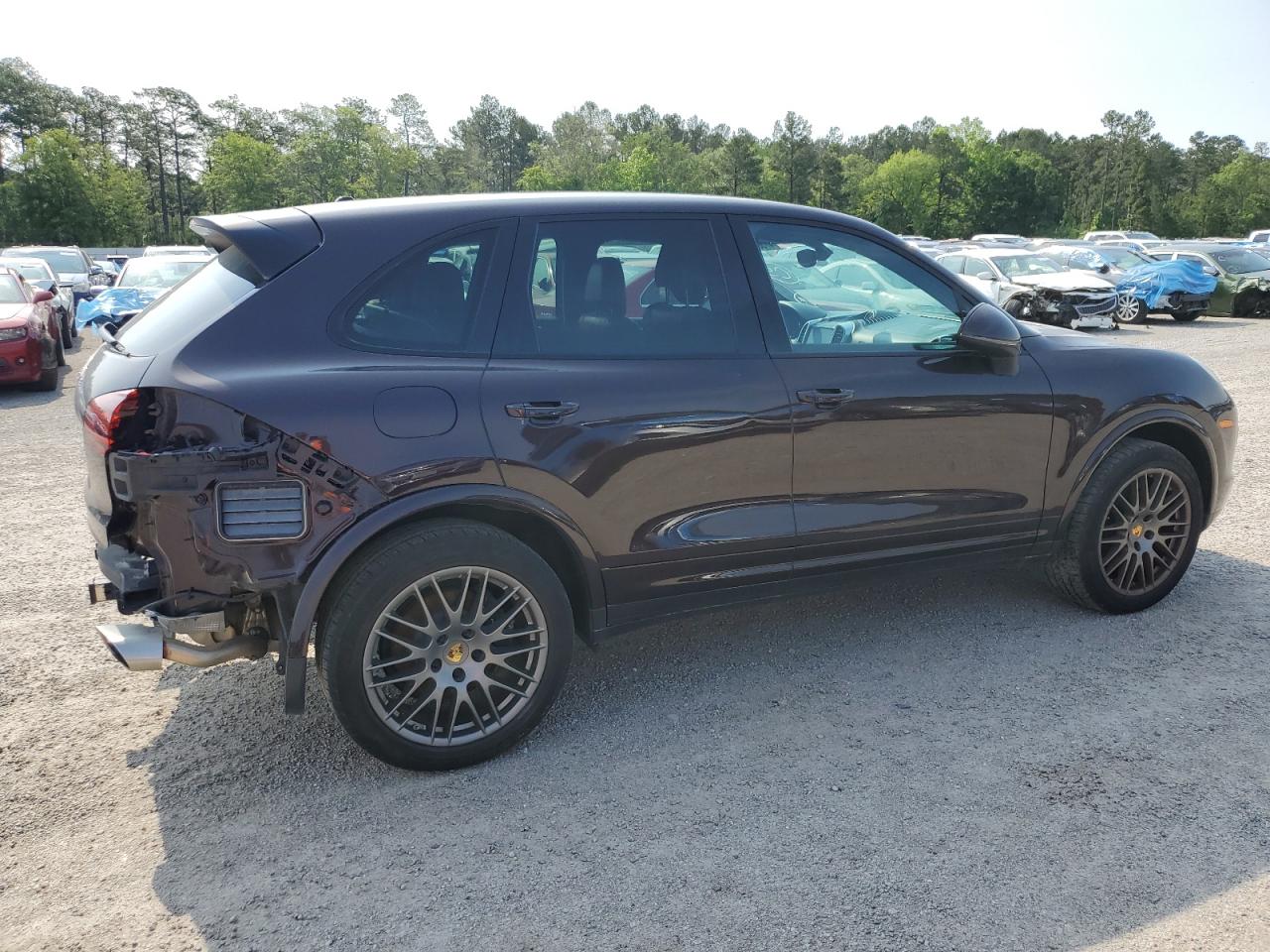 2018 PORSCHE CAYENNE photo 3