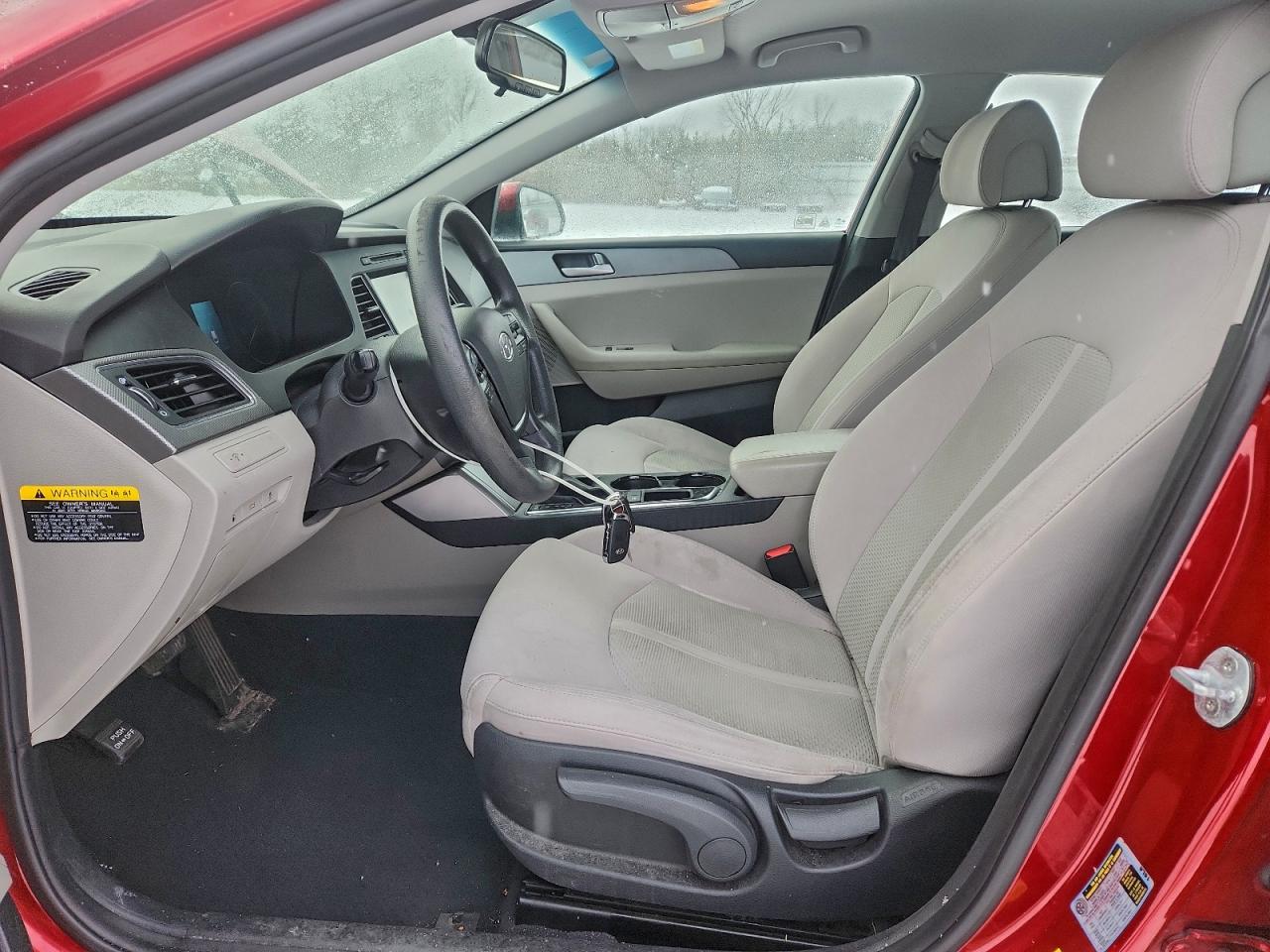 2017 HYUNDAI SONATA SE photo 7