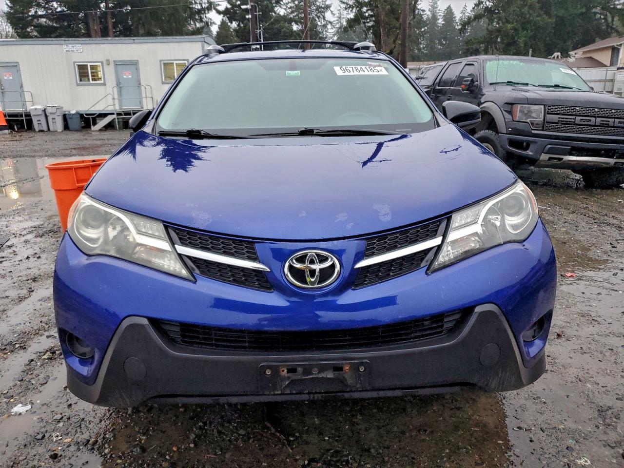 2014 TOYOTA RAV4 LE photo 5
