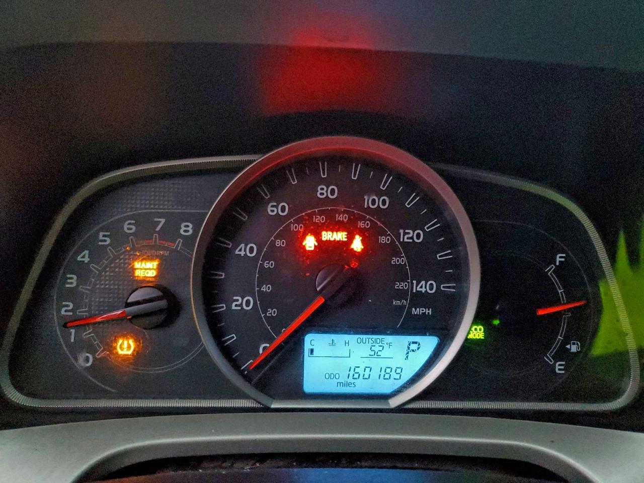 2014 TOYOTA RAV4 LE photo 9