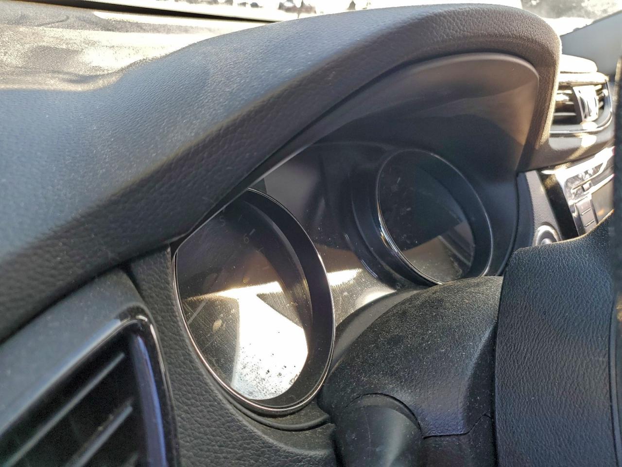 2020 NISSAN ROGUE S photo 9