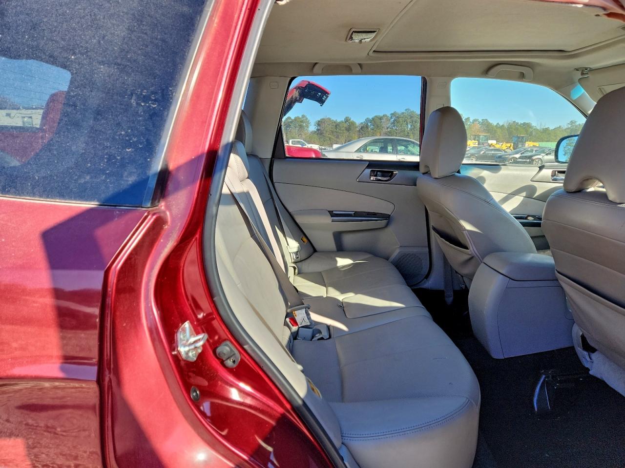 2011 SUBARU FORESTER LIMITED photo 10