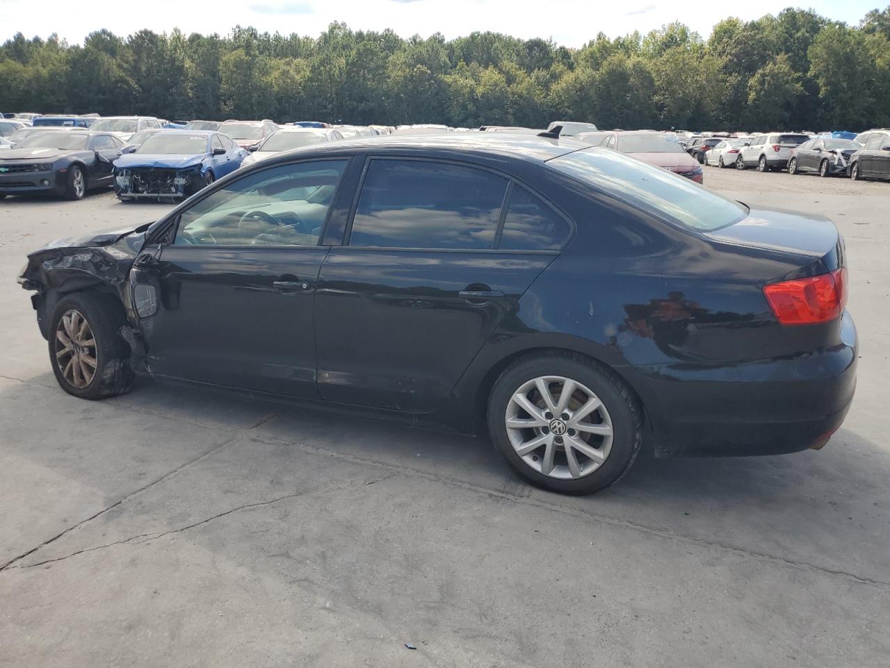 2012 VOLKSWAGEN JETTA SE photo 2