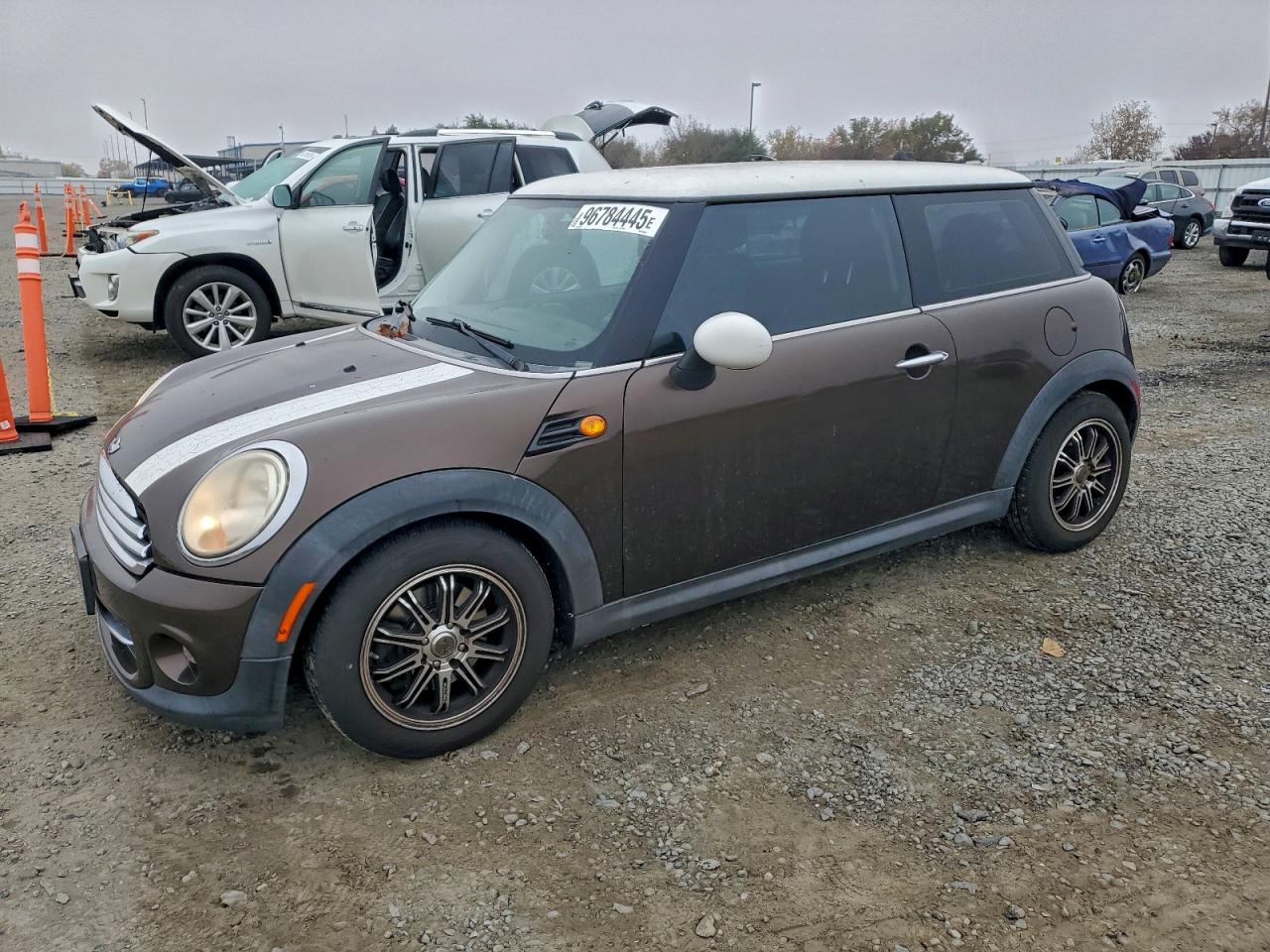 2011 MINI COOPER