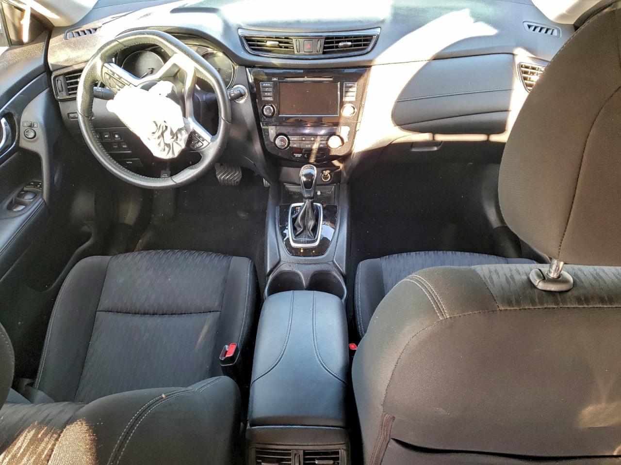 2019 NISSAN ROGUE S photo 8