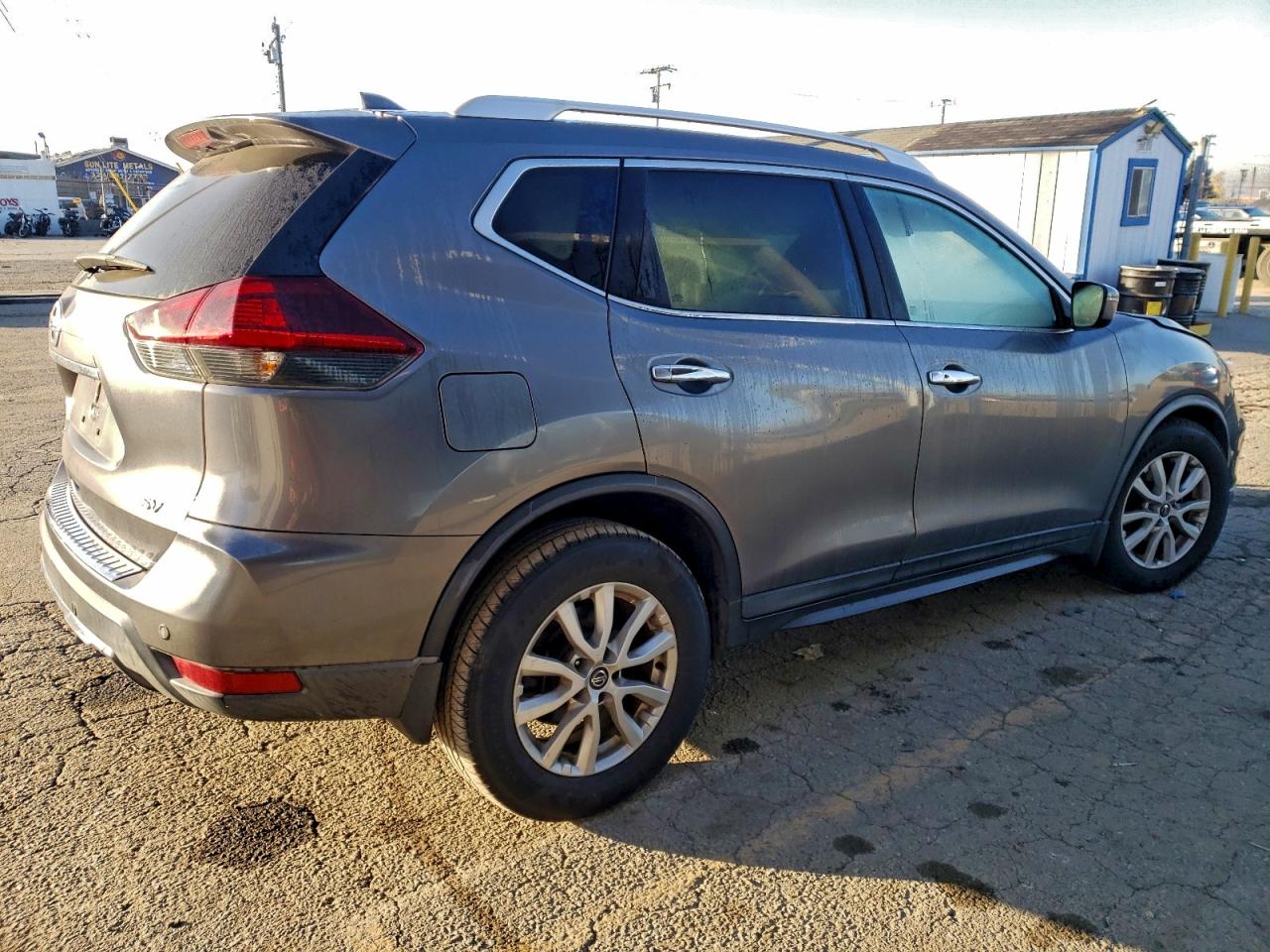 2019 NISSAN ROGUE S photo 3
