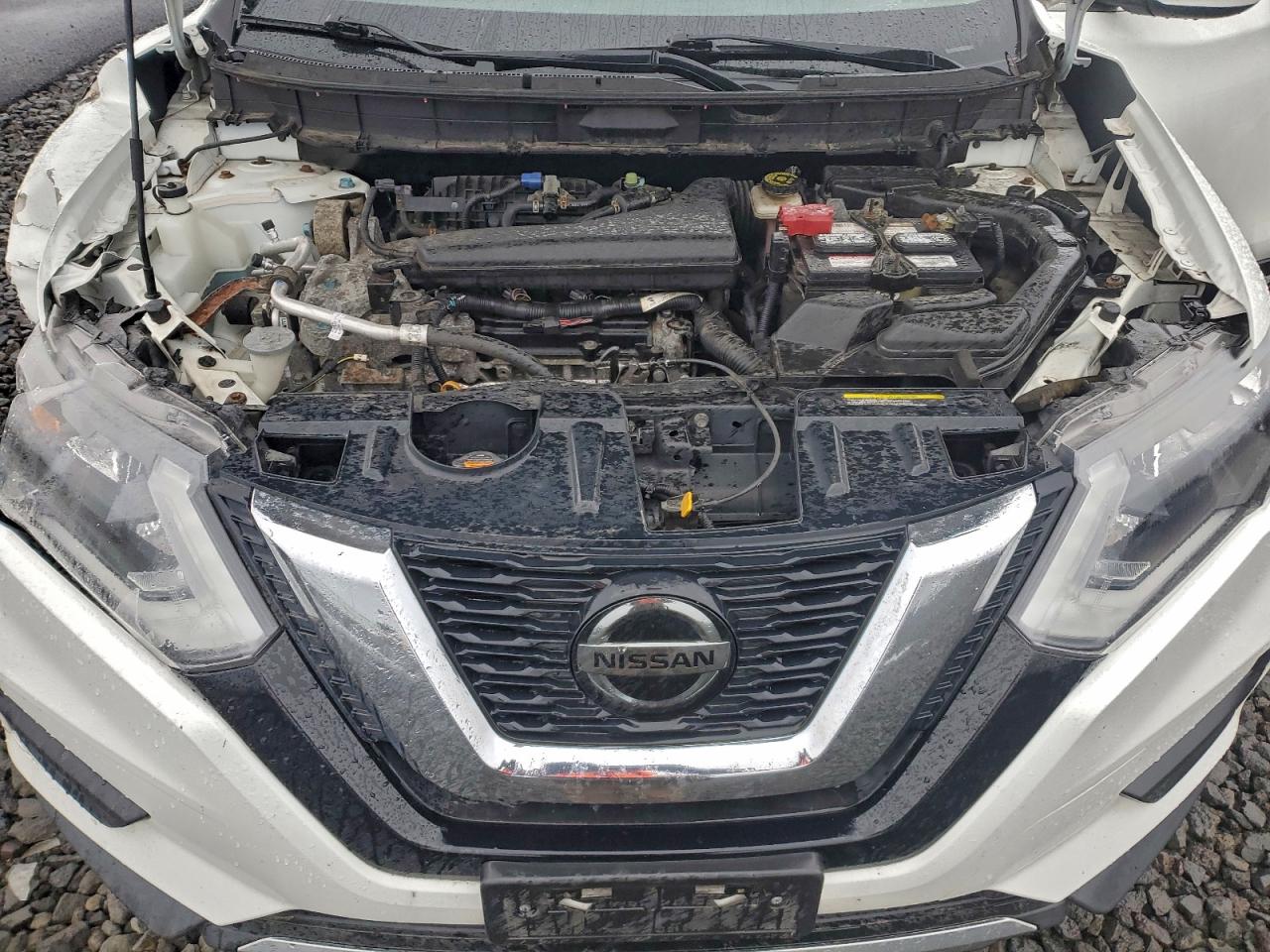2018 NISSAN ROGUE S photo 12