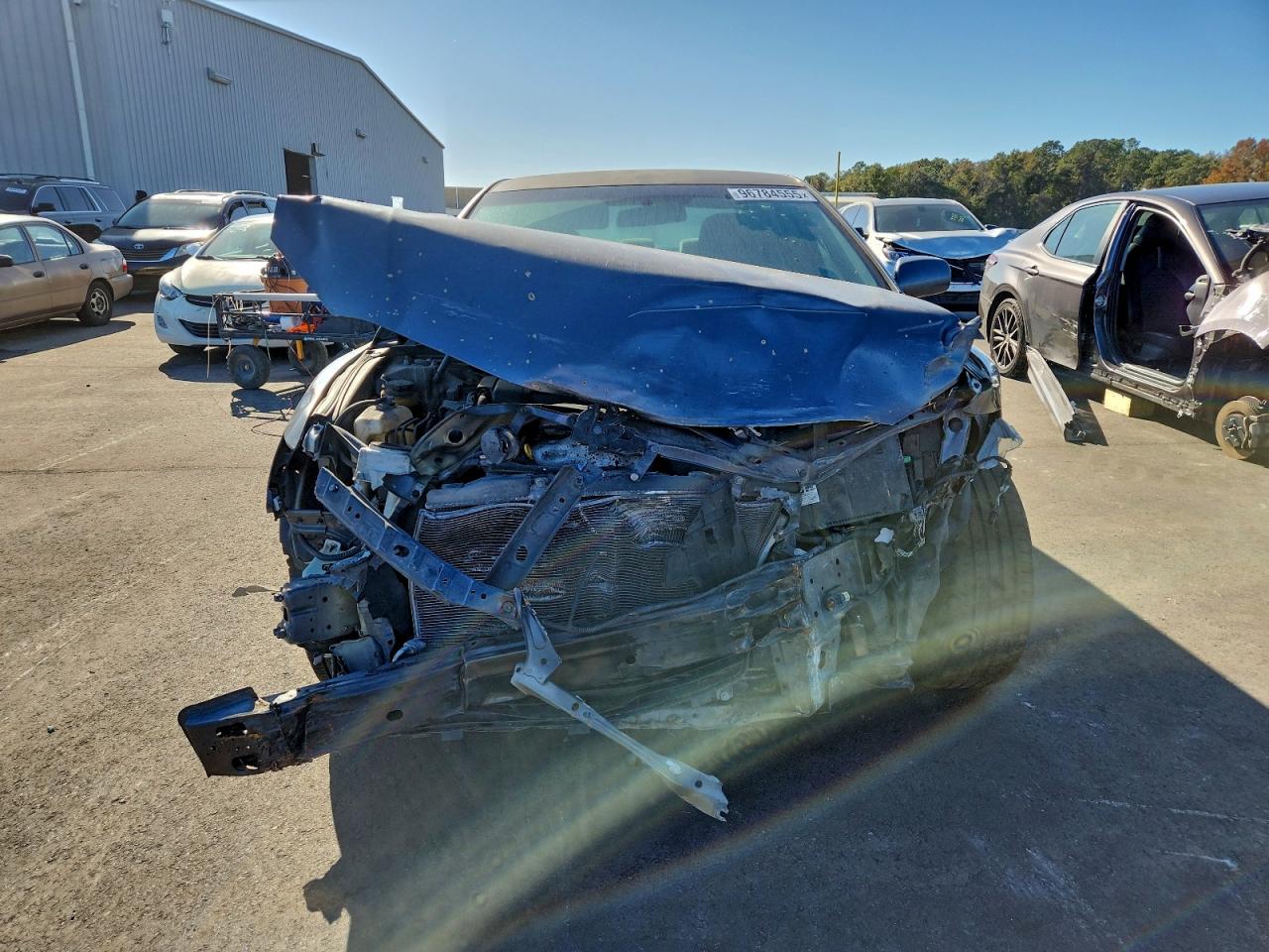 2011 TOYOTA CAMRY BASE photo 5