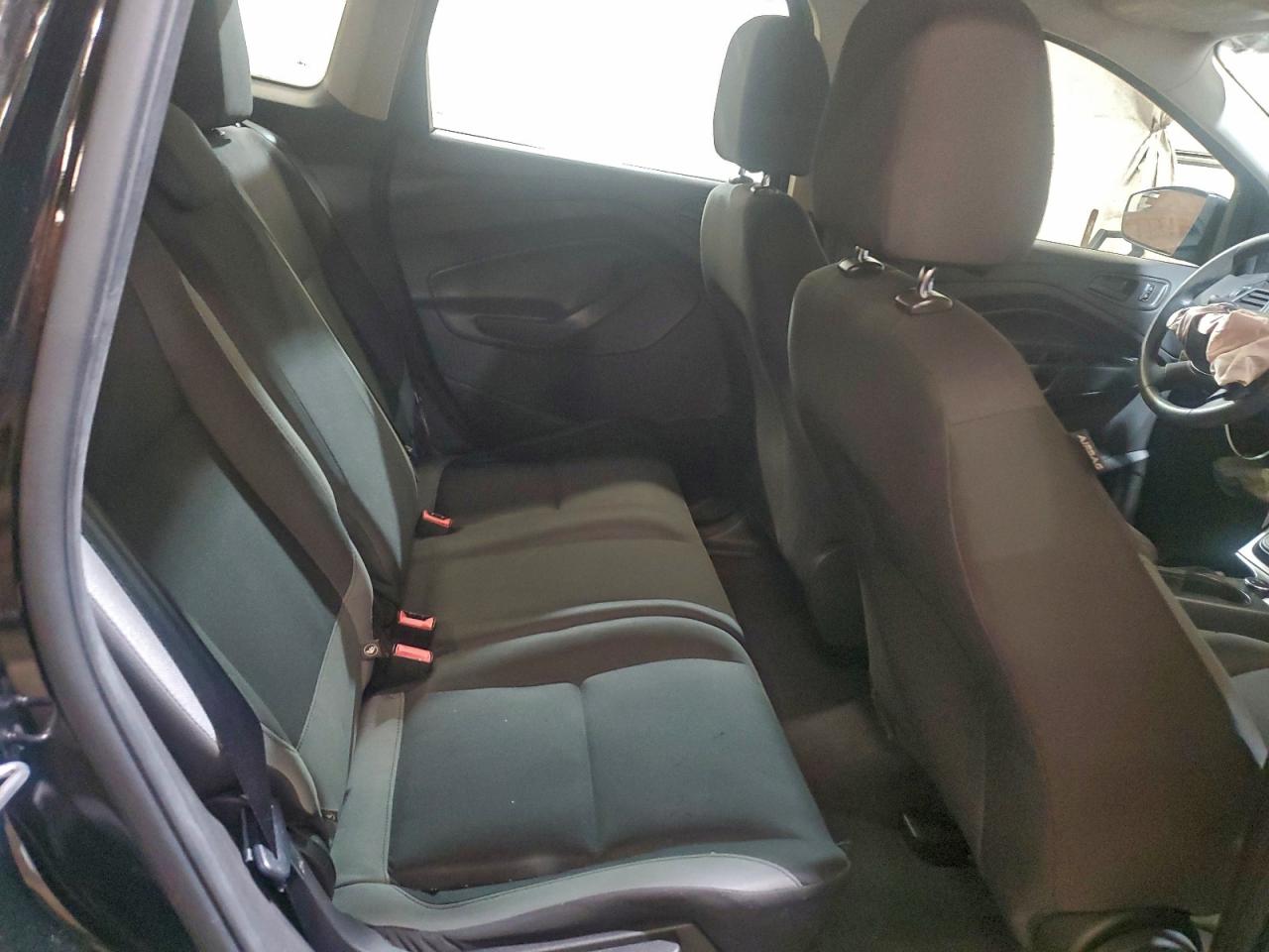 2016 FORD ESCAPE S photo 10