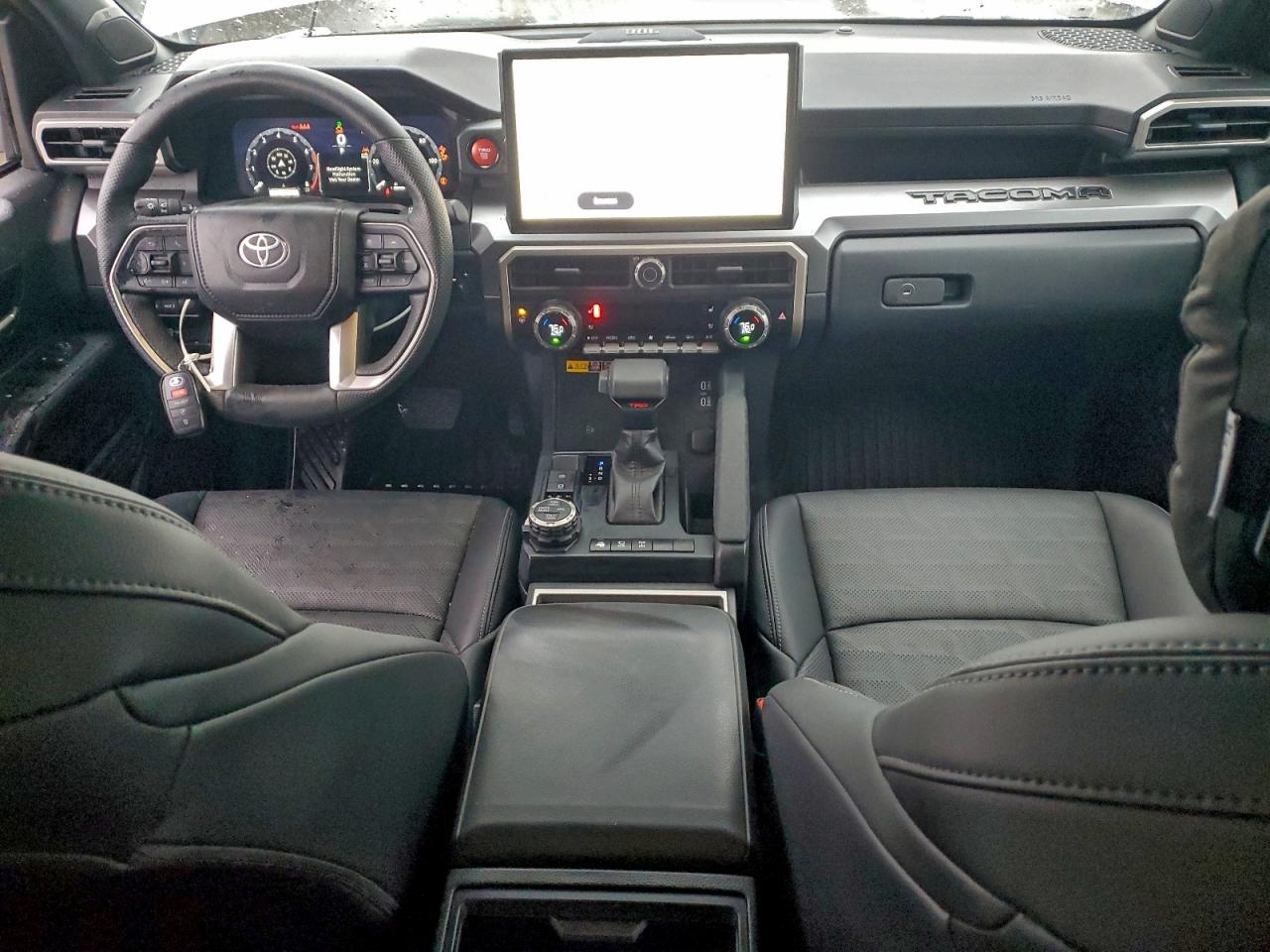 2024 TOYOTA TACOMA DOUBLE CAB photo 8