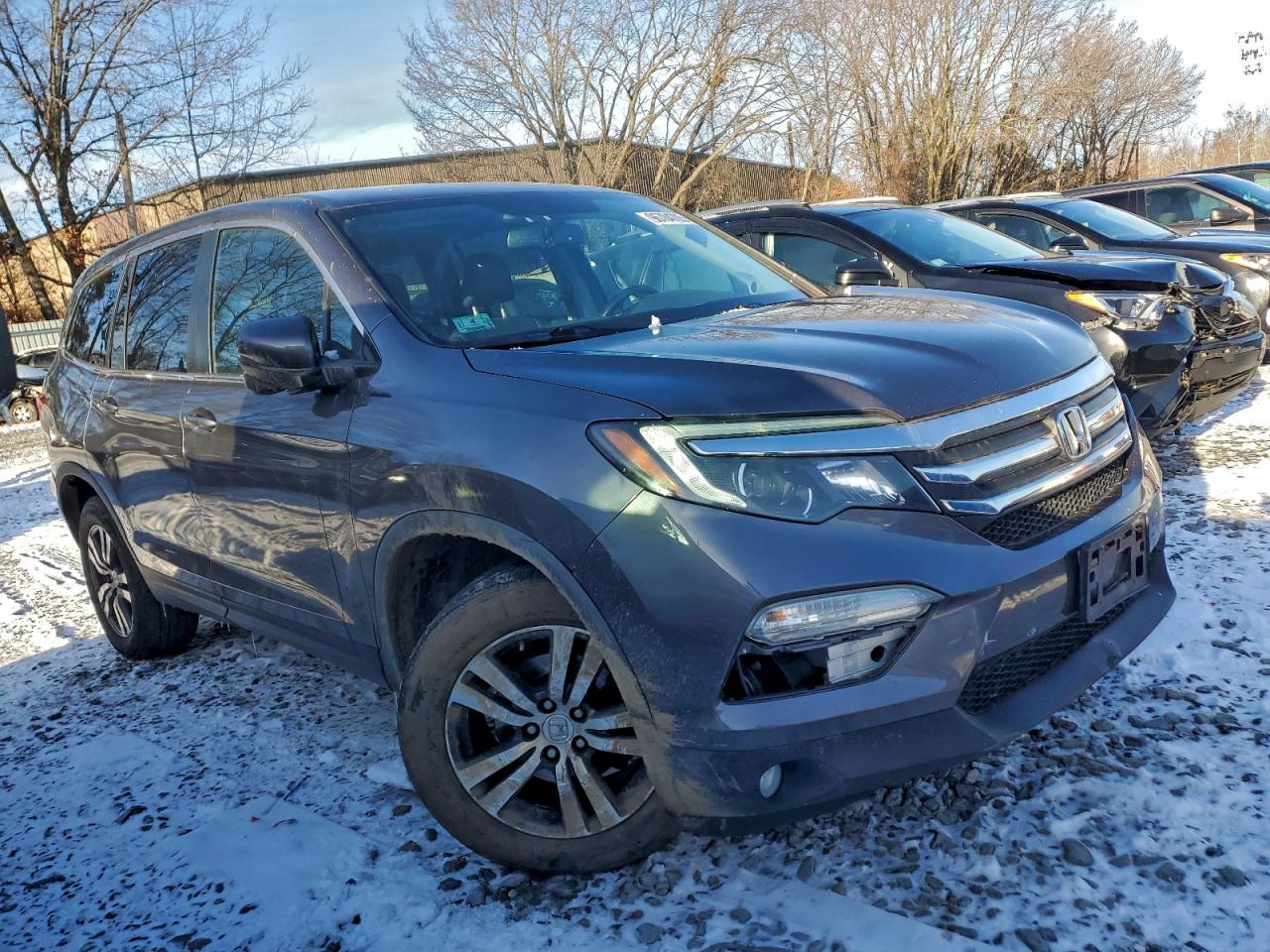 2016 HONDA PILOT EXL photo 4