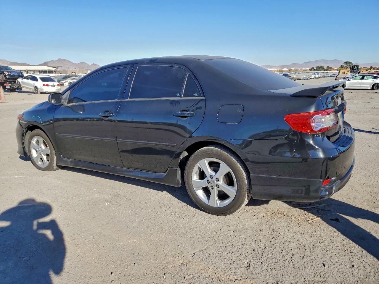 2013 TOYOTA COROLLA BASE photo 2