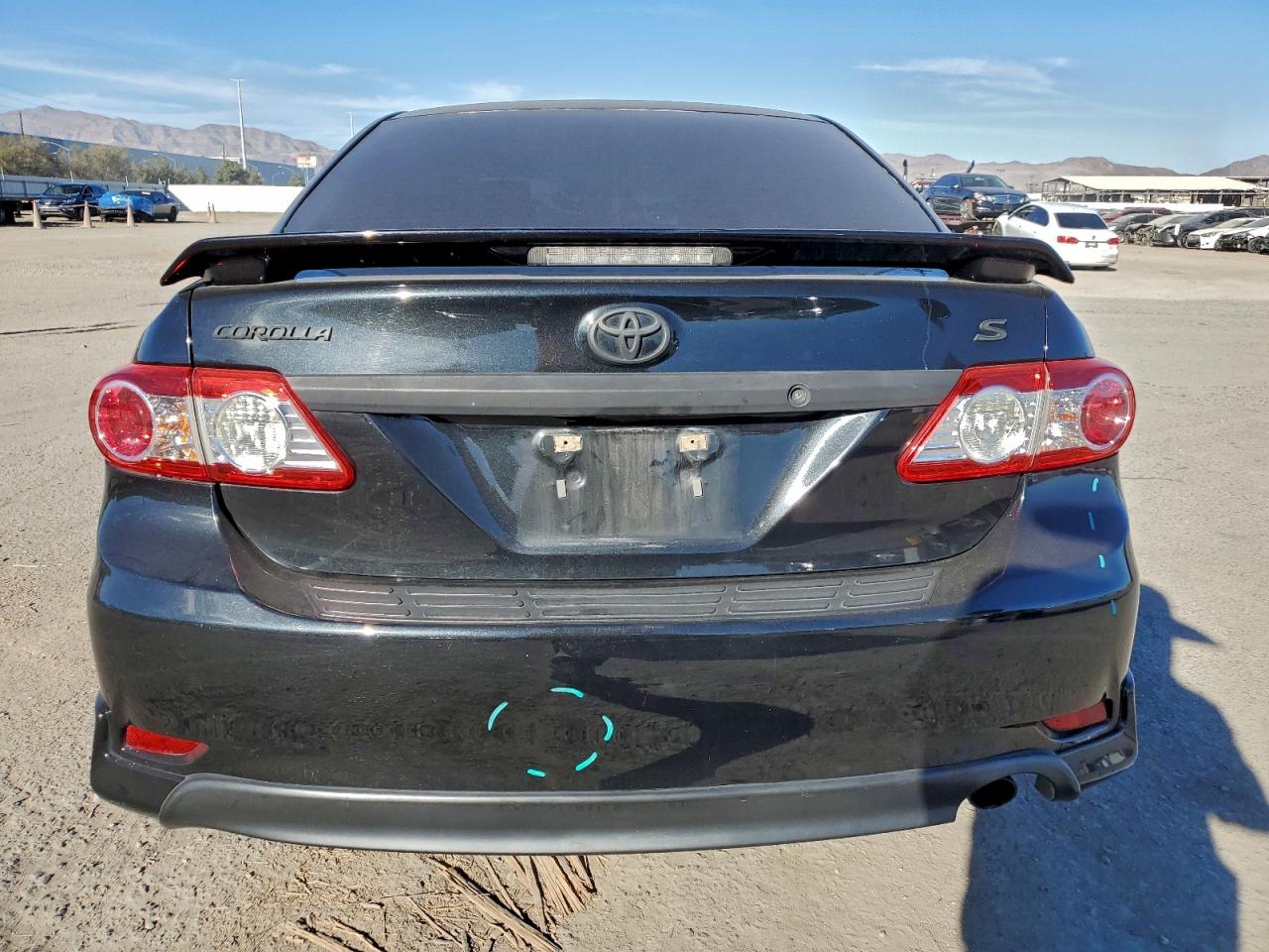 2013 TOYOTA COROLLA BASE photo 6