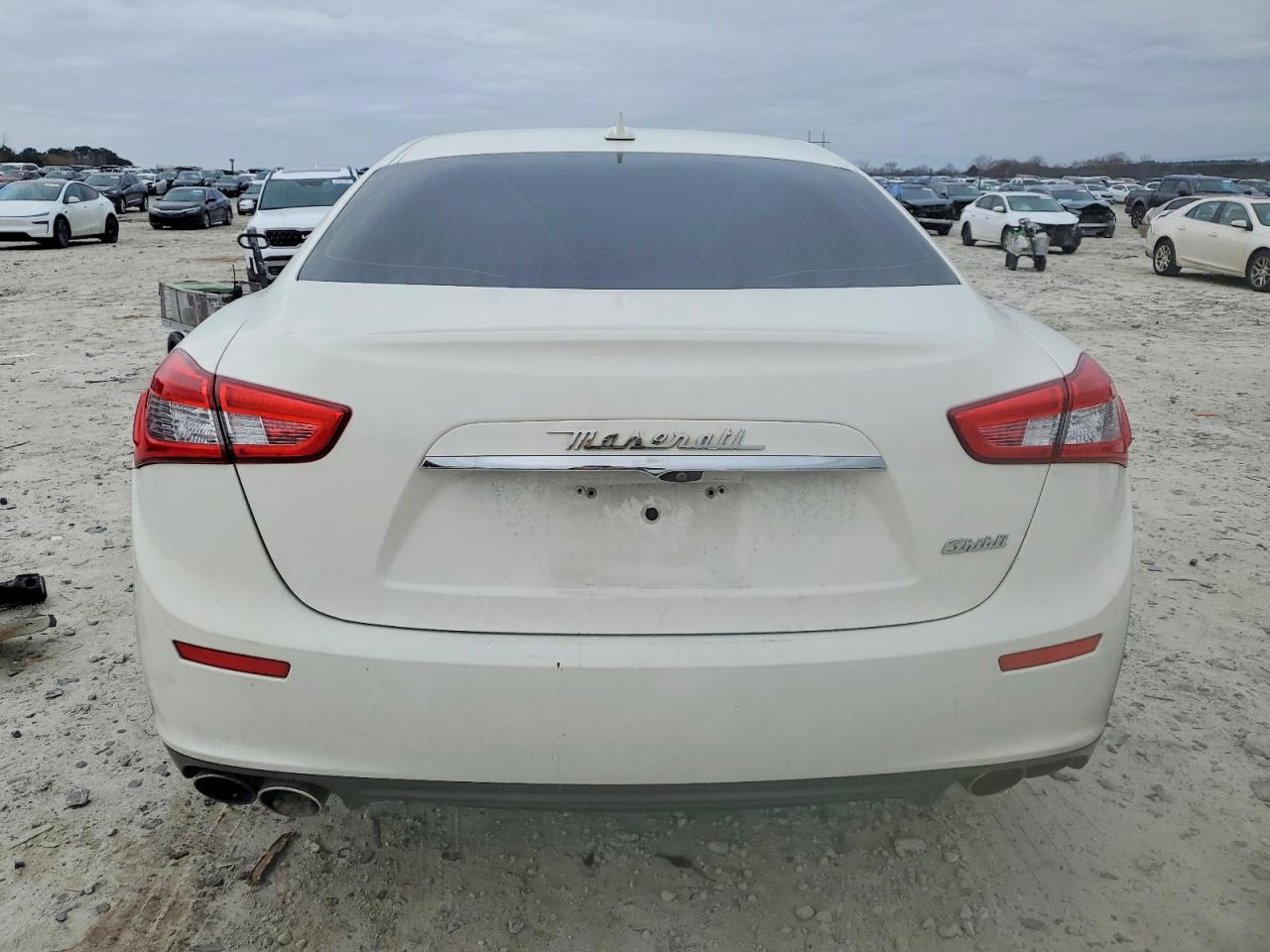 2017 MASERATI GHIBLI photo 6