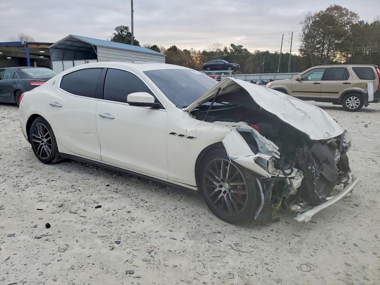 2017 MASERATI GHIBLI photo 4